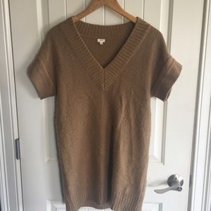 Tan sweater/tunic